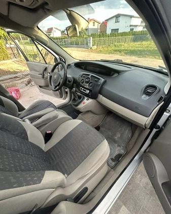 Renault Grand Scenic cena 7000 przebieg: 246000, rok produkcji 2005 z Poznań małe 92